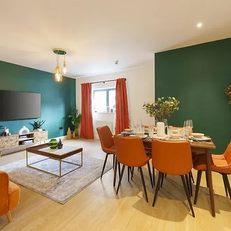 Lilyturf - 2 Bedroom Luxury By Mint *