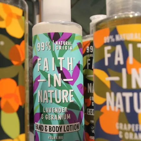 Lilyturf - 2 Bedroom Luxury By Mint Бристоль