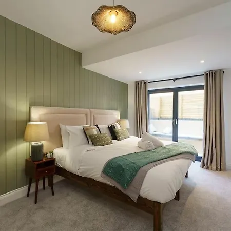 Lilyturf - 2 Bedroom Luxury By Mint Apartamento